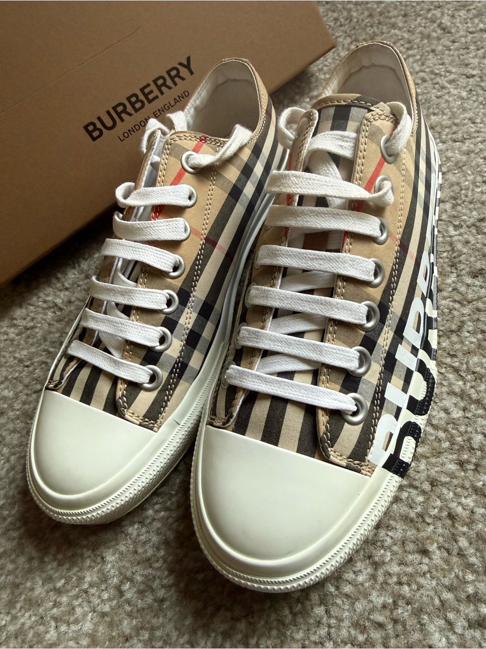 Burberry Beige Check Low-Top Sneakers with White Laces and Black Logo